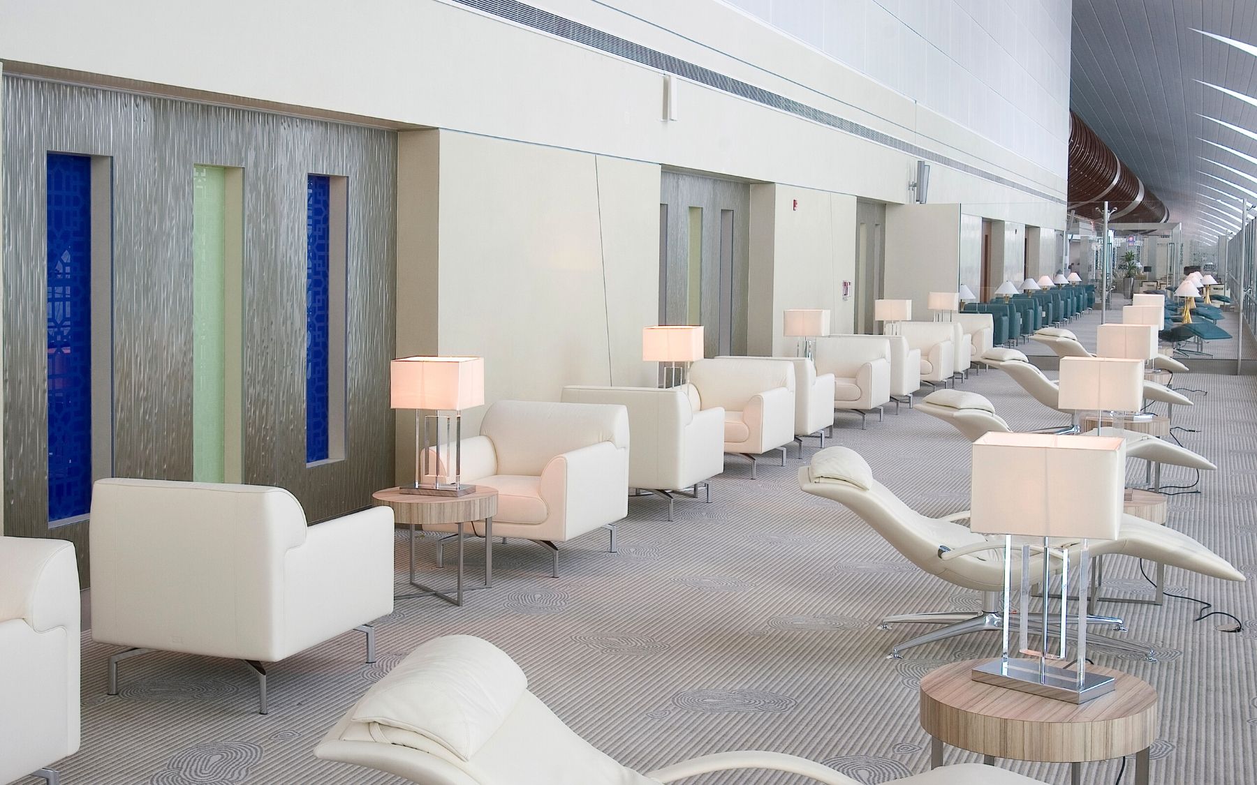 EK Lounge, Terminal 3, Dubai International Airport